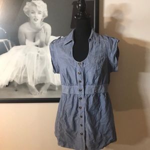 Old Navy Maternity top size L